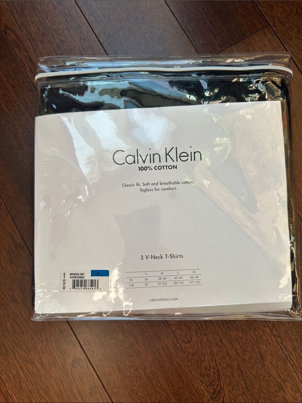 Calvin Klein 3-Pack XL V-Neck Tees in Black - Picture 2 of 9
